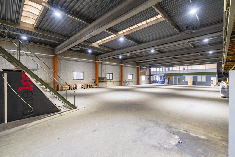 BedrijfsruimteaanAmbachtenstraat 87<br/> inOuderkerk aan de Amstel