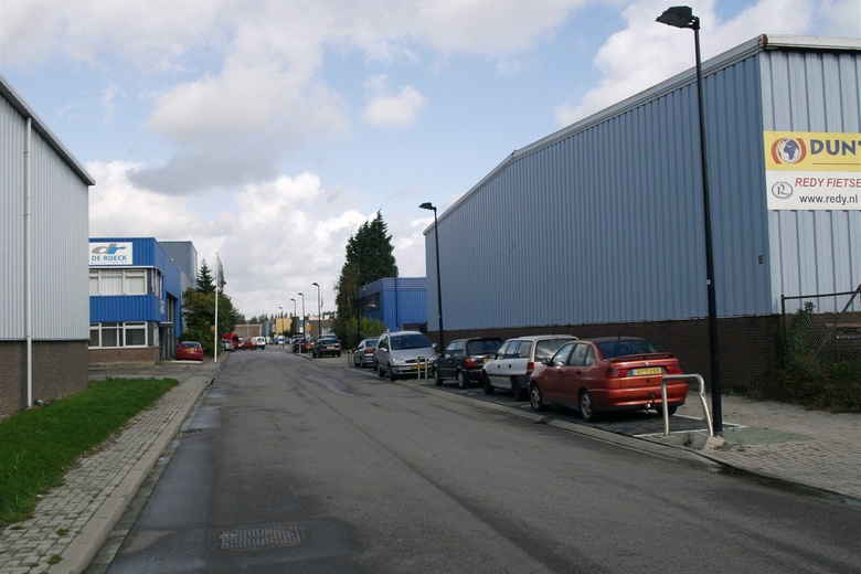 BedrijfsruimteaanKruisbaken 17 A/B<br/> inZaandam BedrijfsruimteaanKruisbaken 17 A/B<br/> inZaandam