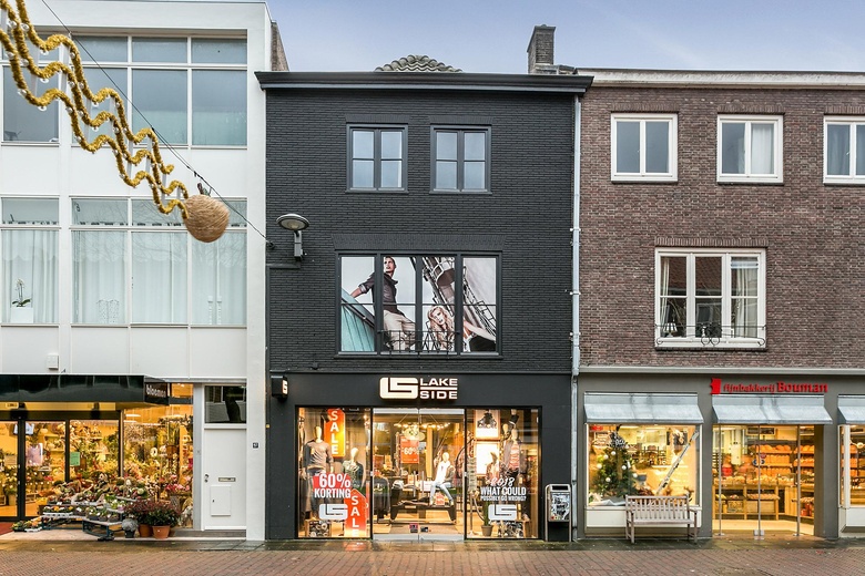 Bekijk foto Winkelruimte aan de Waterstraat 99 in Tiel