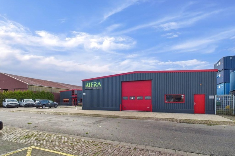 BedrijfsruimteaanIndustrieweg 13<br/> inTerneuzen