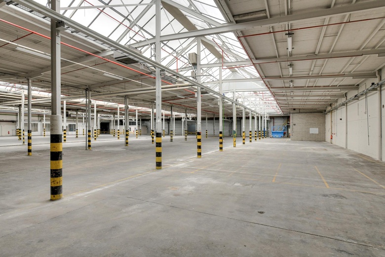 BedrijfsruimteaanIndustriedwarsweg 7<br/> inEtten-Leur BedrijfsruimteaanIndustriedwarsweg 7<br/> inEtten-Leur