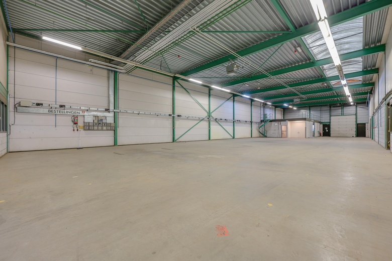 BedrijfsruimteaanVersterkerstraat 4<br/> inAlmere