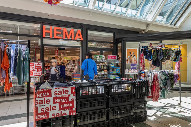 WinkelruimteaanKastelenplein 77<br/> inEindhoven WinkelruimteaanKastelenplein 77<br/> inEindhoven