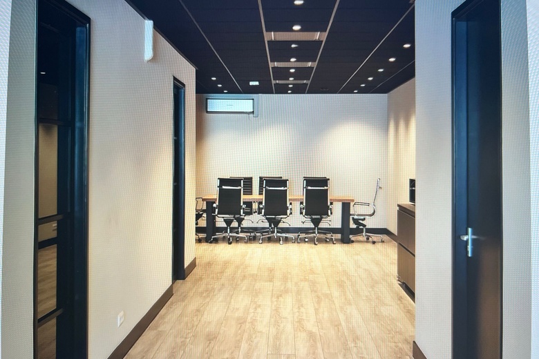 BedrijfsruimteaanSteenbakkerij 23<br/> inNieuwerkerk aan den IJssel