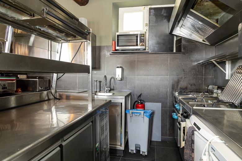 Horecaaankerkplein 2<br/> inNeer Horecaaankerkplein 2<br/> inNeer