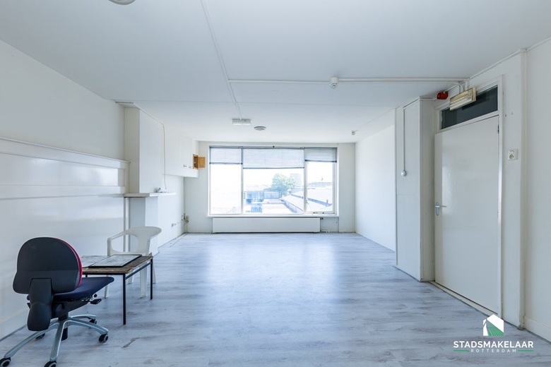 KantoorruimteaanNieuw-Mathenesserstraat 32 B<br/> inSchiedam KantoorruimteaanNieuw-Mathenesserstraat 32 B<br/> inSchiedam