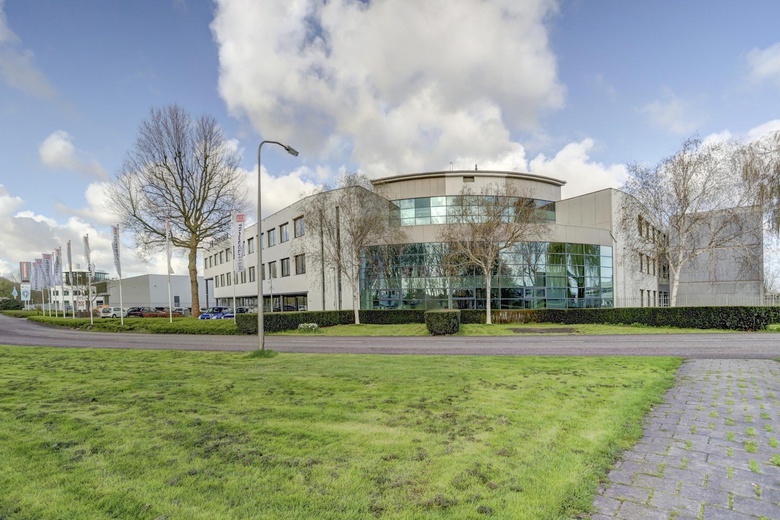 KantoorruimteaanHoogeveenenweg 100<br/> inNieuwerkerk aan den IJssel