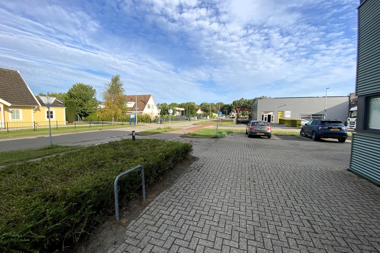 BedrijfsruimteaanSchoepenweg 51 I<br/> inLelystad