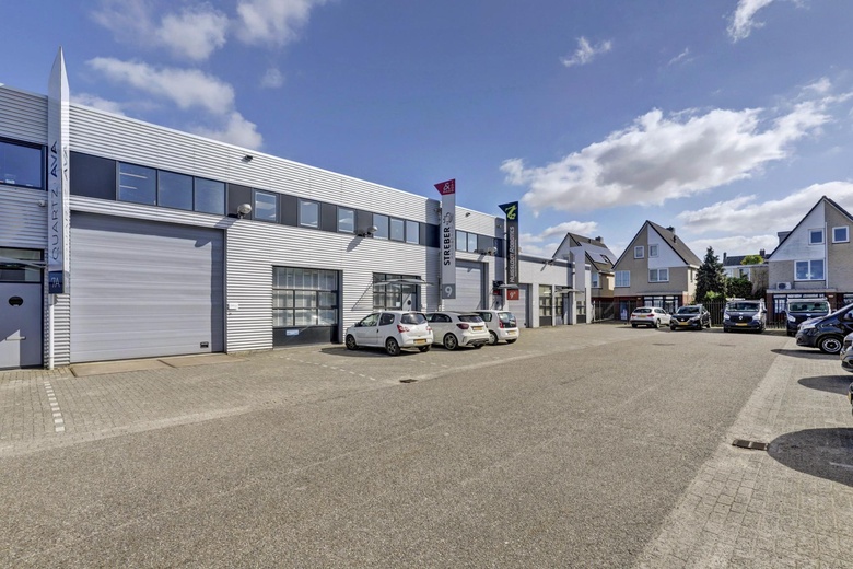 BedrijfsruimteaanDe Lasso-Zuid 9<br/> inRoelofarendsveen BedrijfsruimteaanDe Lasso-Zuid 9<br/> inRoelofarendsveen