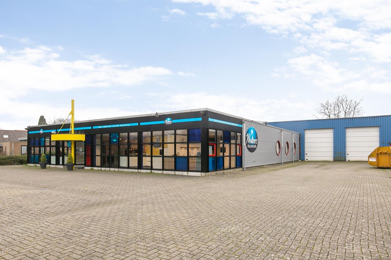 BedrijfsruimteaanLarenseweg 51<br/> inLochem BedrijfsruimteaanLarenseweg 51<br/> inLochem