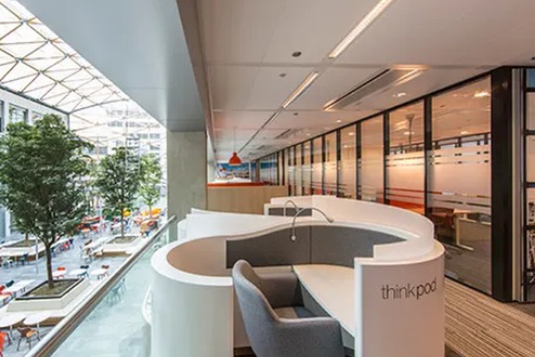 KantoorruimteaanEvert van de Beekstraat 1 - 104<br/> inSchiphol