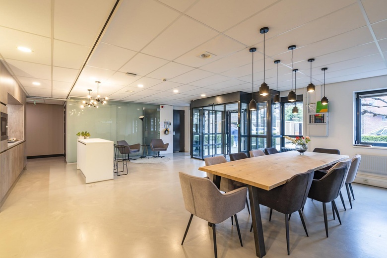 KantoorruimteaanNaarderpoort 2<br/> inNaarden KantoorruimteaanNaarderpoort 2<br/> inNaarden