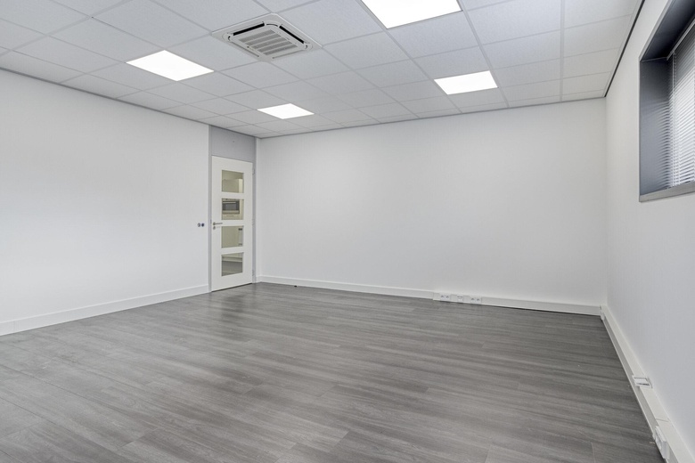 KantoorruimteaanJan Valsterweg 83 - 85<br/> inDordrecht