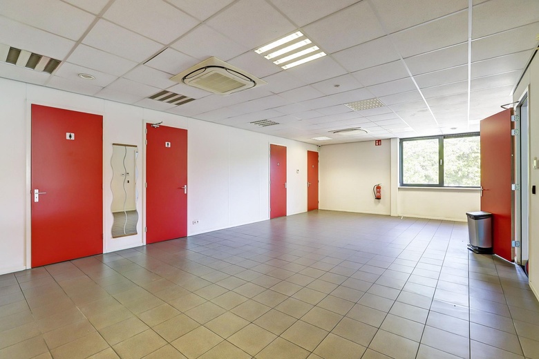 BedrijfsruimteaanKlein-Molenbeekseweg 10<br/> inBergen op Zoom BedrijfsruimteaanKlein-Molenbeekseweg 10<br/> inBergen op Zoom