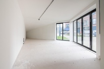 Bekijk foto 3 van Eva Besnyöstraat 9