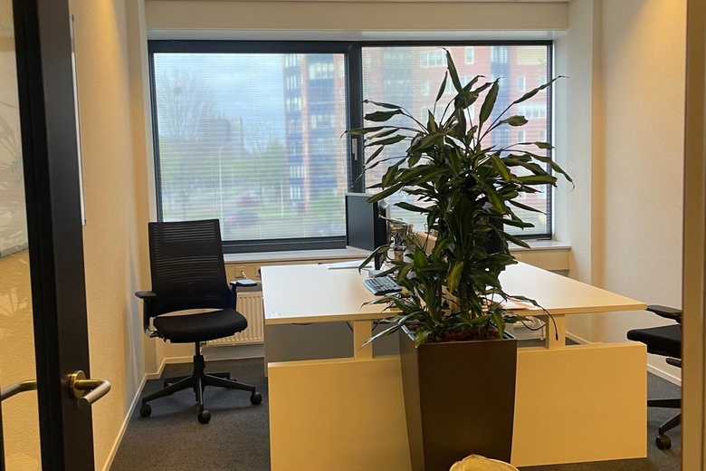 BedrijfsruimteaanJan van Eijckplein 2<br/> inRoosendaal