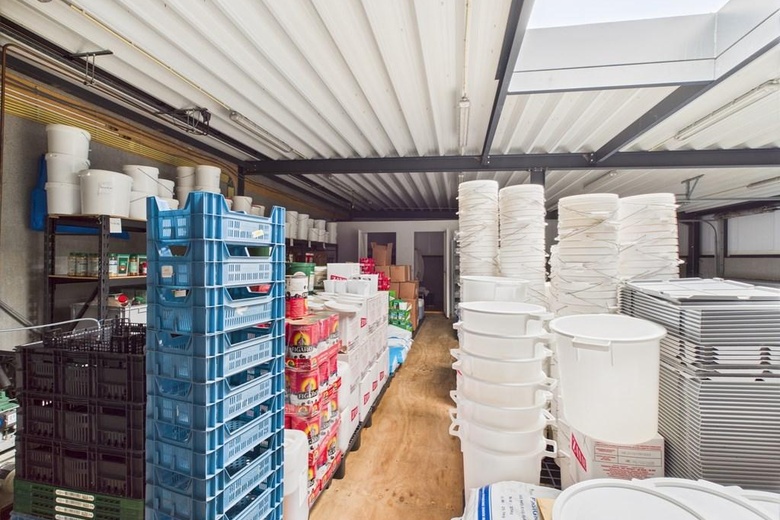 BedrijfsruimteaanExpeditieweg 64<br/> inOostburg