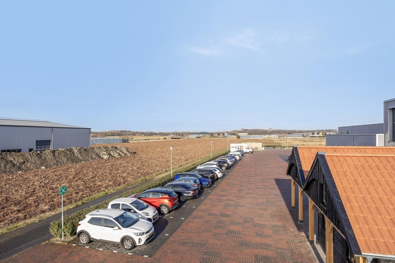 BedrijfsruimteaanHerenweg 102<br/> inNoordwijk