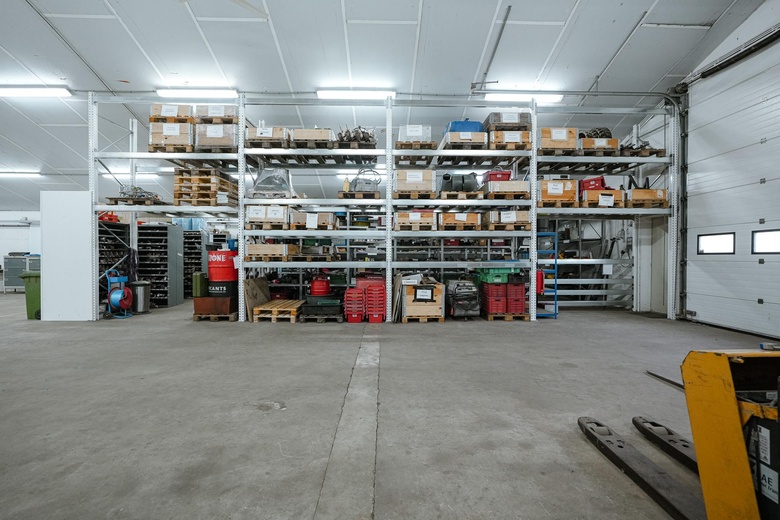 BedrijfsruimteaanHondsbergweg 2<br/> inWesterbeek