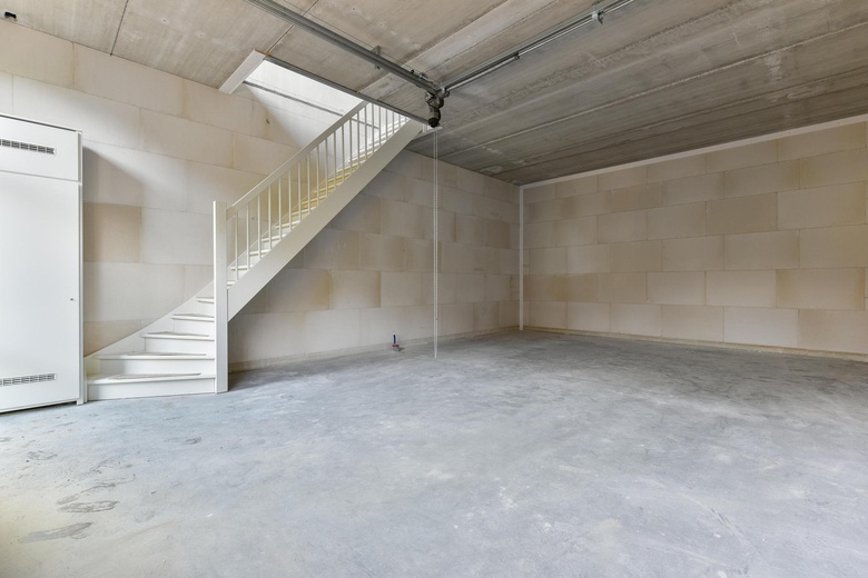 BedrijfsruimteaanAmperestraat 7 22<br/> inHarderwijk BedrijfsruimteaanAmperestraat 7 22<br/> inHarderwijk