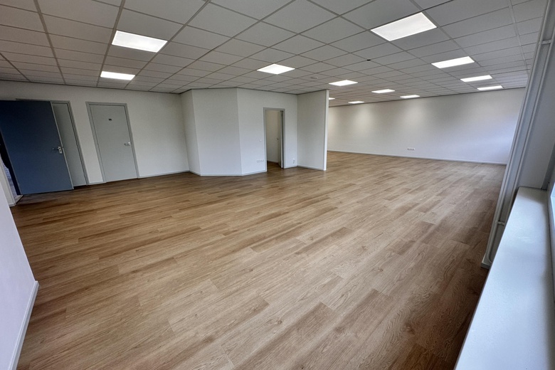 Kantoorruimteaande Oude Veiling 72<br/> inZwaag