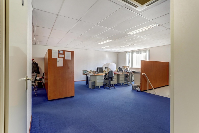KantoorruimteaanIndustrieweg 7<br/> inNieuwkoop