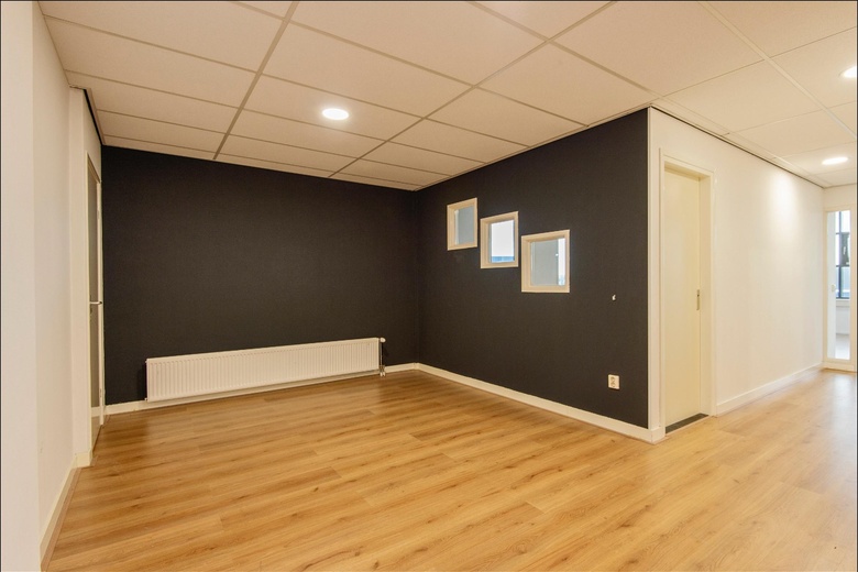 KantoorruimteaanAzewijnseweg 6<br/> inVuren