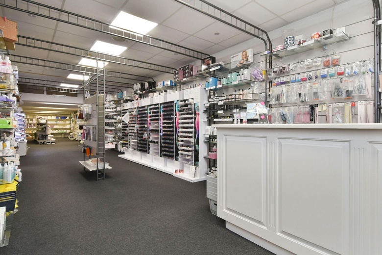 BedrijfsruimteaanIndustriestraat 23<br/> inNaaldwijk