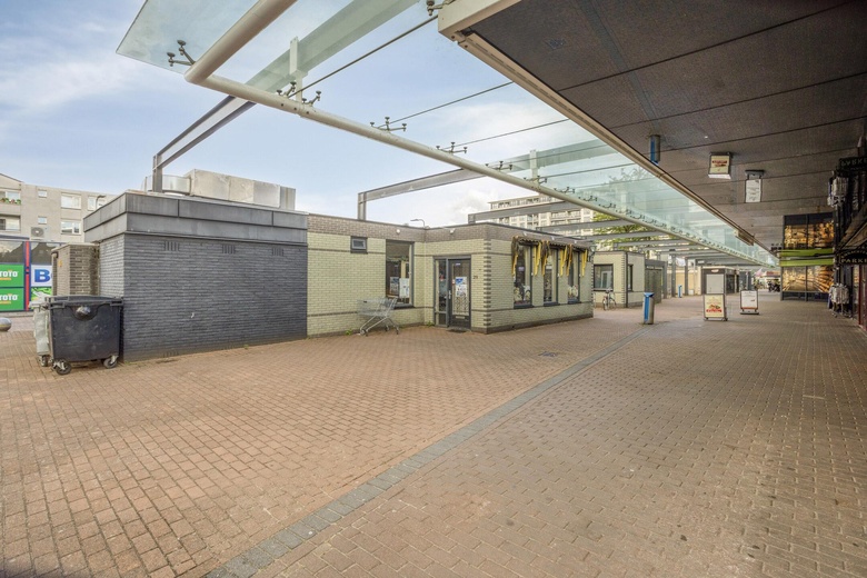 Winkelruimte Capelle aan den IJssel - Slotplein 29 - Foto 8
