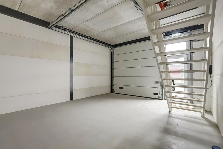 BedrijfsruimteaanDirk Verheulweg 2 F 3<br/> inWaddinxveen