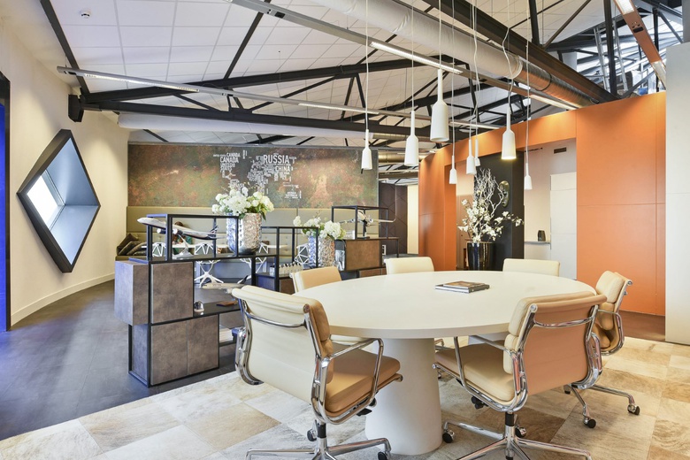 KantoorruimteaanSuikersilo-West 1<br/> inHalfweg