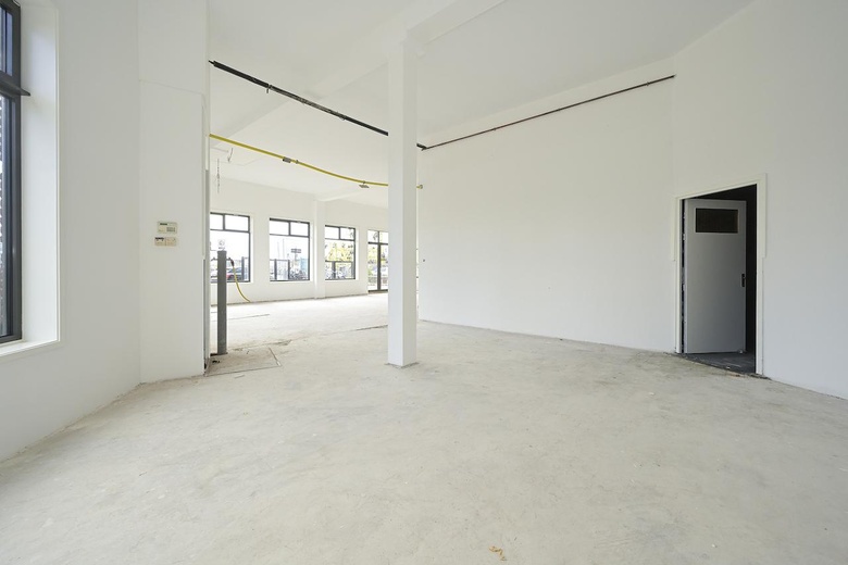 WinkelruimteaanTreilerdwarsweg 2<br/> inDen Haag