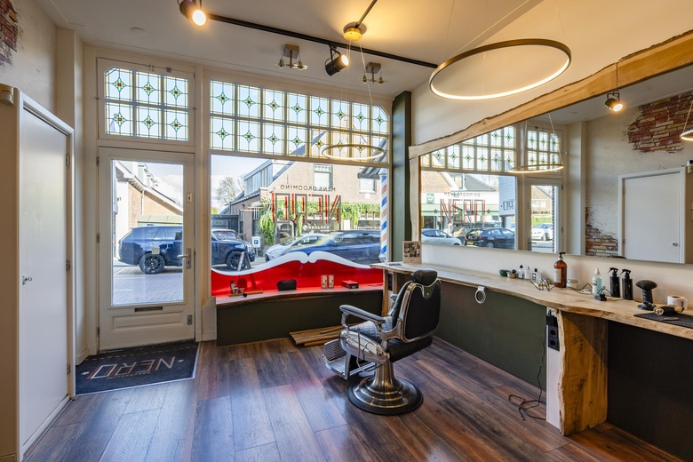 WinkelruimteaanNaarderstraat 29<br/> inLaren WinkelruimteaanNaarderstraat 29<br/> inLaren