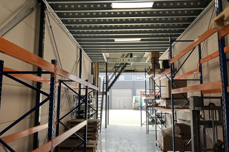 BedrijfsruimteaanAalsmeerderweg 47 D 17<br/> inAalsmeer BedrijfsruimteaanAalsmeerderweg 47 D 17<br/> inAalsmeer
