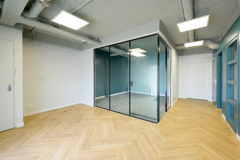 BedrijfsruimteaanDriemanssteeweg 52<br/> inRotterdam BedrijfsruimteaanDriemanssteeweg 52<br/> inRotterdam