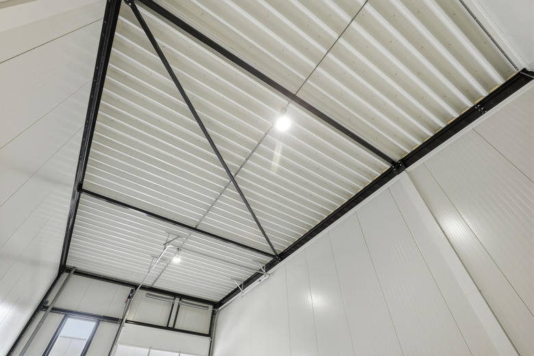 BedrijfsruimteaanHoltmede 12 f<br/> inZutphen