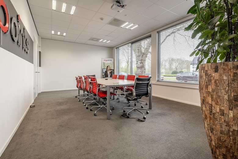 KantoorruimteaanHondsruglaan 91<br/> inEindhoven KantoorruimteaanHondsruglaan 91<br/> inEindhoven