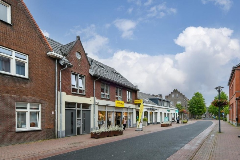 WinkelruimteaanDorpstraat 76<br/> inHeythuysen WinkelruimteaanDorpstraat 76<br/> inHeythuysen