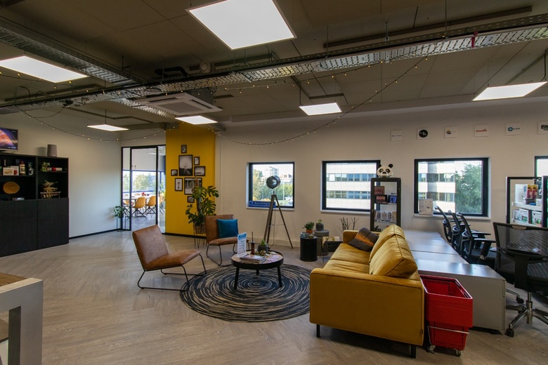 KantoorruimteaanOverschiestraat 63<br/> inAmsterdam