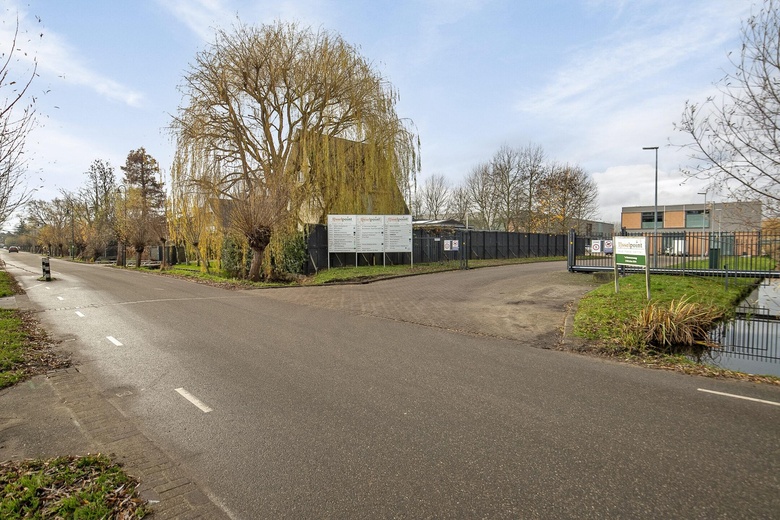 Bedrijfsruimteaan's-Gravenweg 332<br/> inNieuwerkerk aan den IJssel
