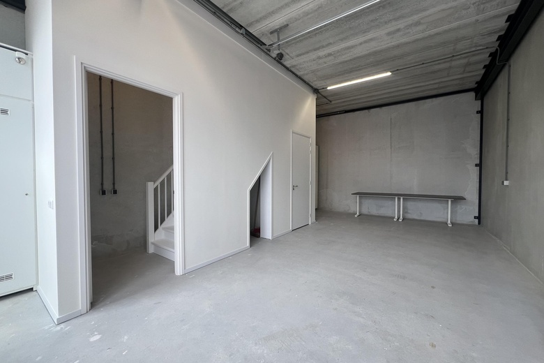 BedrijfsruimteaanLelystraat 60 j<br/> inSliedrecht BedrijfsruimteaanLelystraat 60 j<br/> inSliedrecht