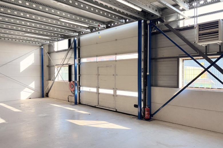 BedrijfsruimteaanHoofdveste 20 - 22<br/> inHouten