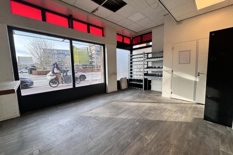 WinkelruimteaanLambertus Hortensiuslaan 16<br/> inNaarden WinkelruimteaanLambertus Hortensiuslaan 16<br/> inNaarden