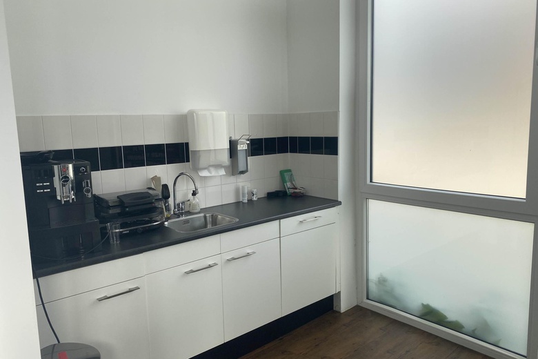 Bedrijfsruimteaan4e Regimentsdok 1 7<br/> inNieuwegein