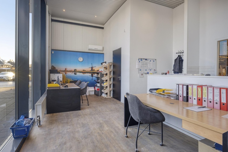 BedrijfsruimteaanKlompenmakerstraat 21<br/> inNaaldwijk