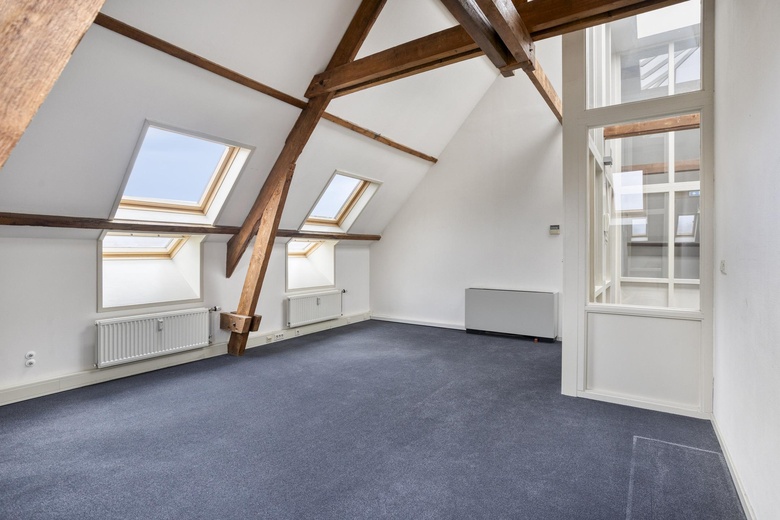 KantoorruimteaanRaadhuisplein 9<br/> inHeeswijk