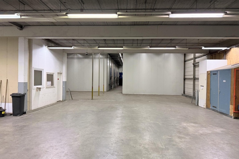 BedrijfsruimteaanDonk 5<br/> inBarendrecht BedrijfsruimteaanDonk 5<br/> inBarendrecht