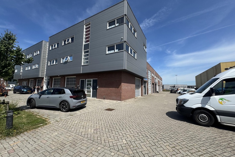KantoorruimteaanWitte Paardweg 30<br/> inWormerveer KantoorruimteaanWitte Paardweg 30<br/> inWormerveer