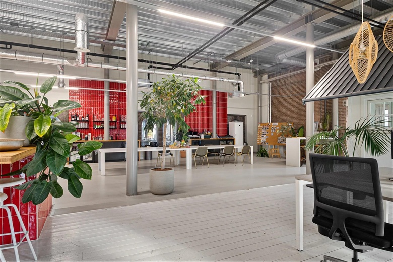 KantoorruimteaanOerkapkade 1 B<br/> inHaarlem