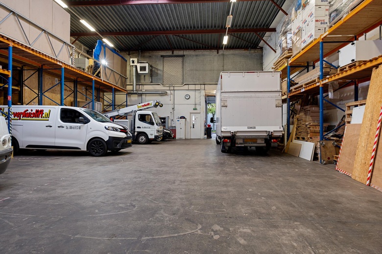 BedrijfsruimteaanJarmuiden 54<br/> inAmsterdam